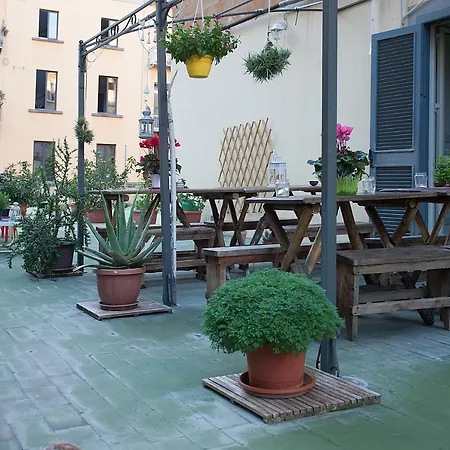 Anna's Family Terrace Bed & Breakfast Napels