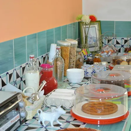 Bed & Breakfast Anna's Family Terrace 3*